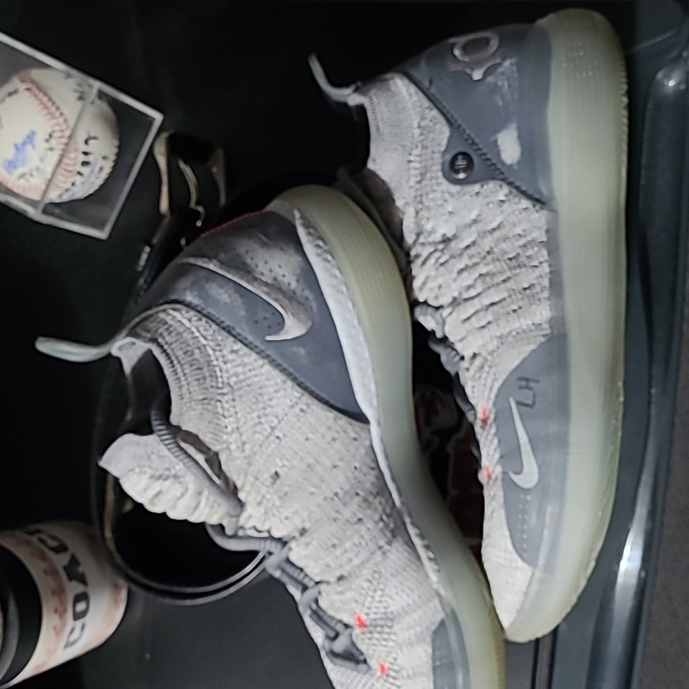 KD size men's 11